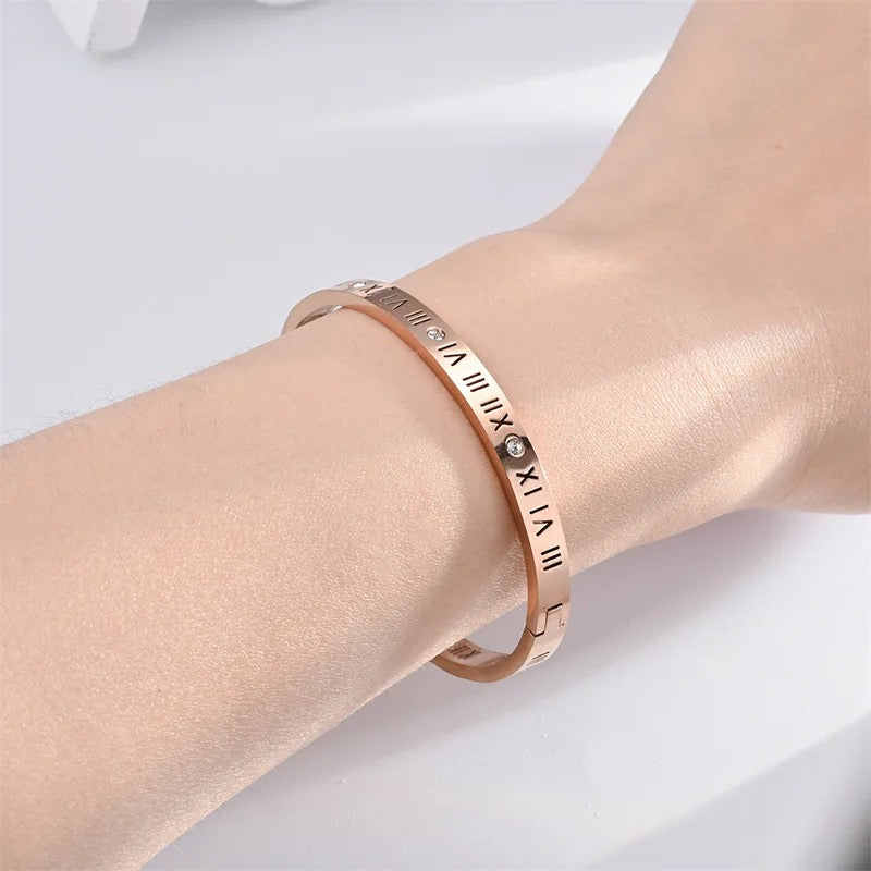 JD Roman Numeral Rhinestone Bracelet